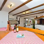 Apartment Cvita