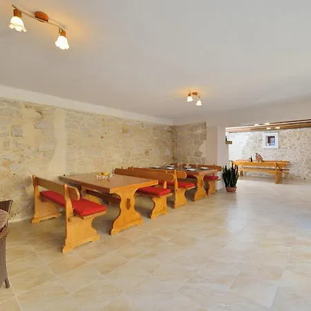 Apartment Cvita Bibinje