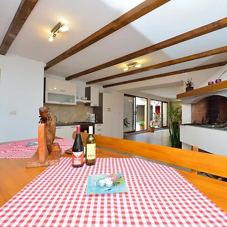 Apartment Cvita