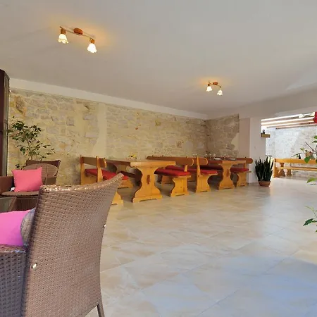 Apartment Cvita *